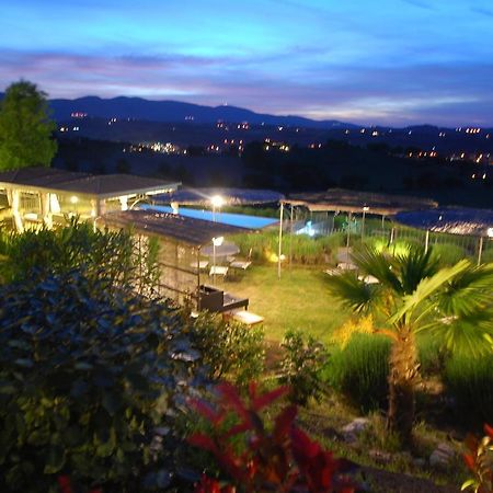 Hostal Spoleto By The Pool Exterior foto