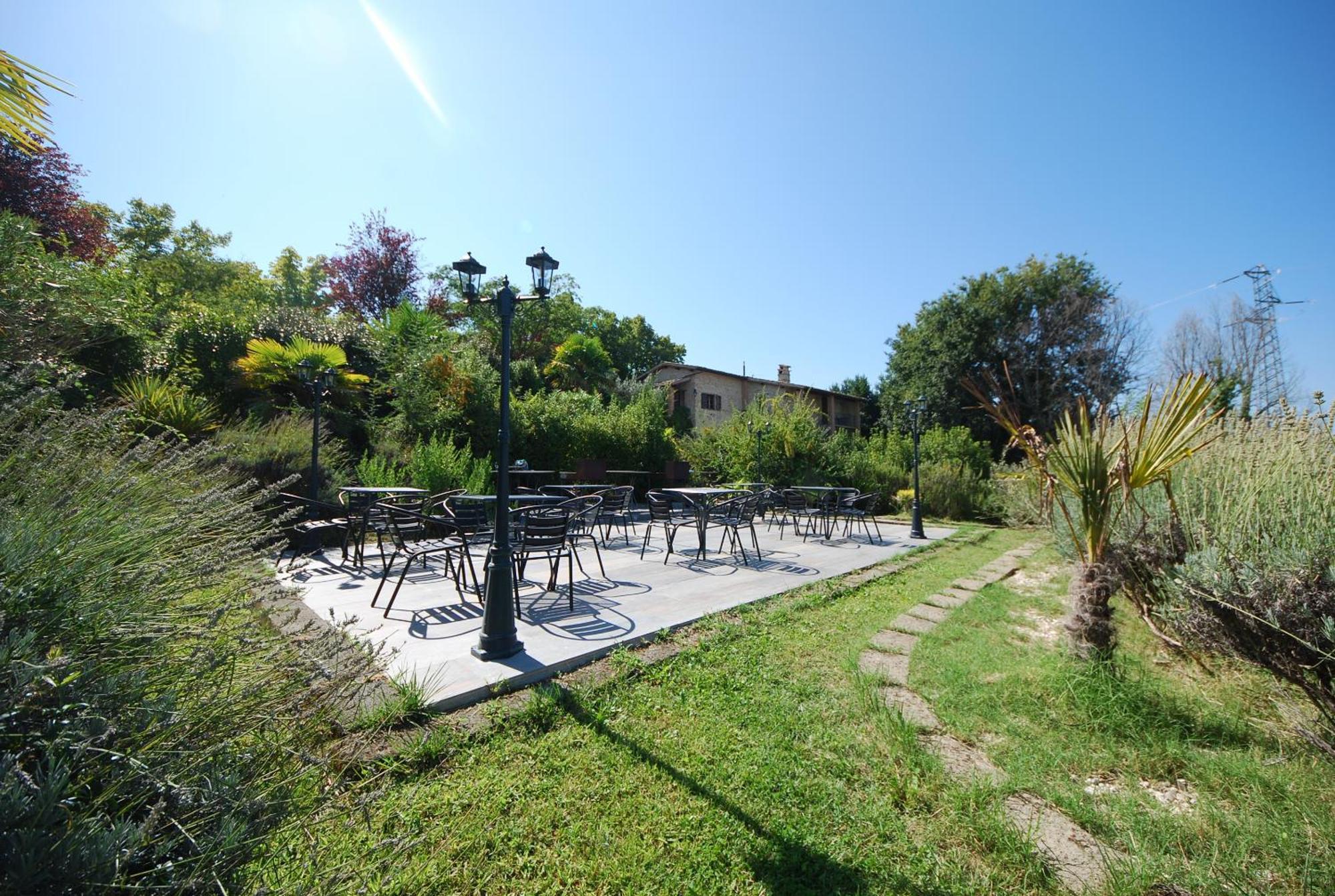 Hostal Spoleto By The Pool Exterior foto